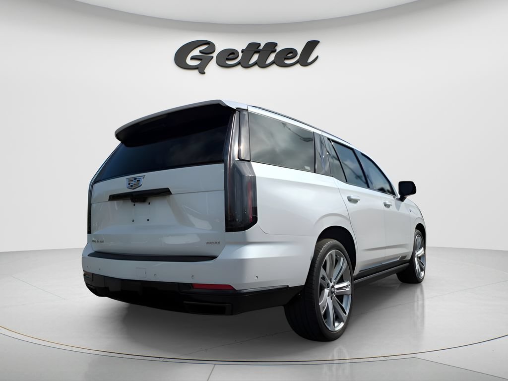 Used 2025 Cadillac Escalade Sport Platinum w/ LPO, Floor Liner Package AWD/4WD image 5