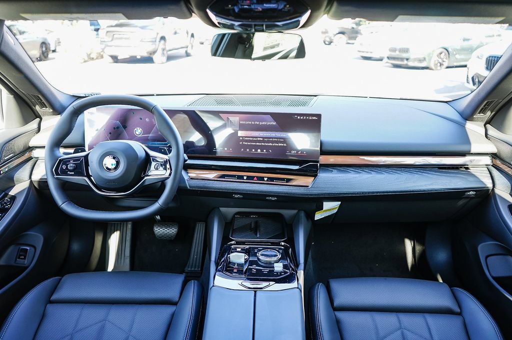 New 2027 BMW 530i w/ Convenience Package RWD image 12