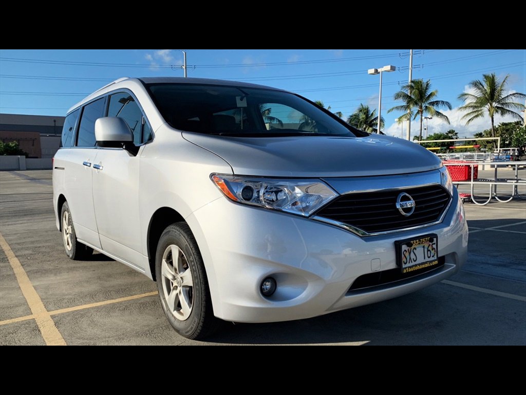 Used 2016 Nissan Quest SV image 3