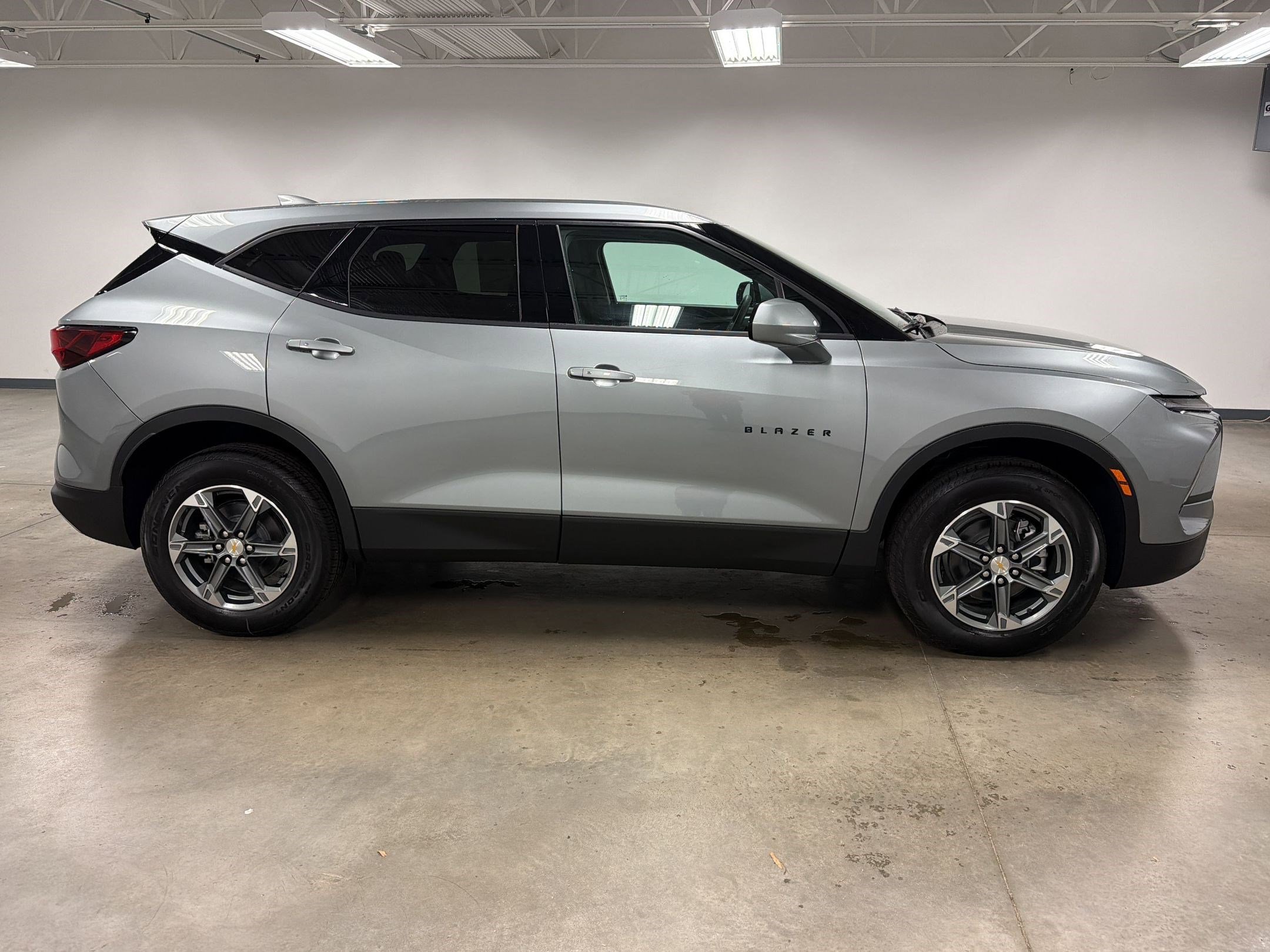 New 2026 Chevrolet Blazer LT w/ LPO, Floor Liner Package FWD image 7