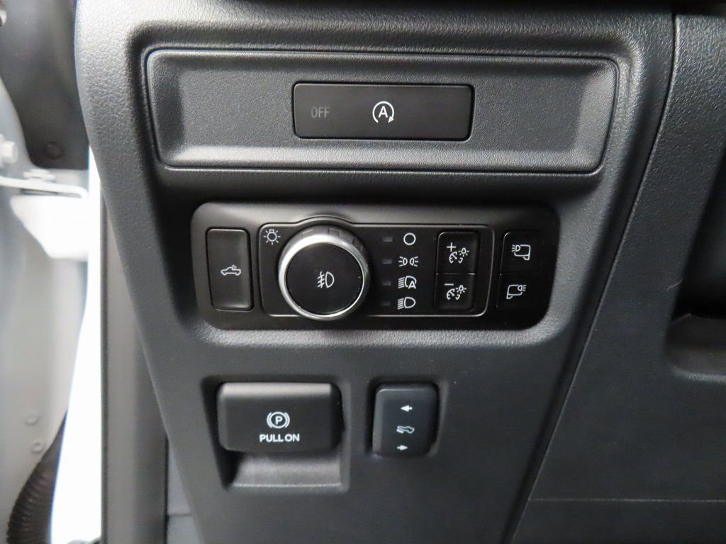 Used 2025 Ford F150 Platinum image 45