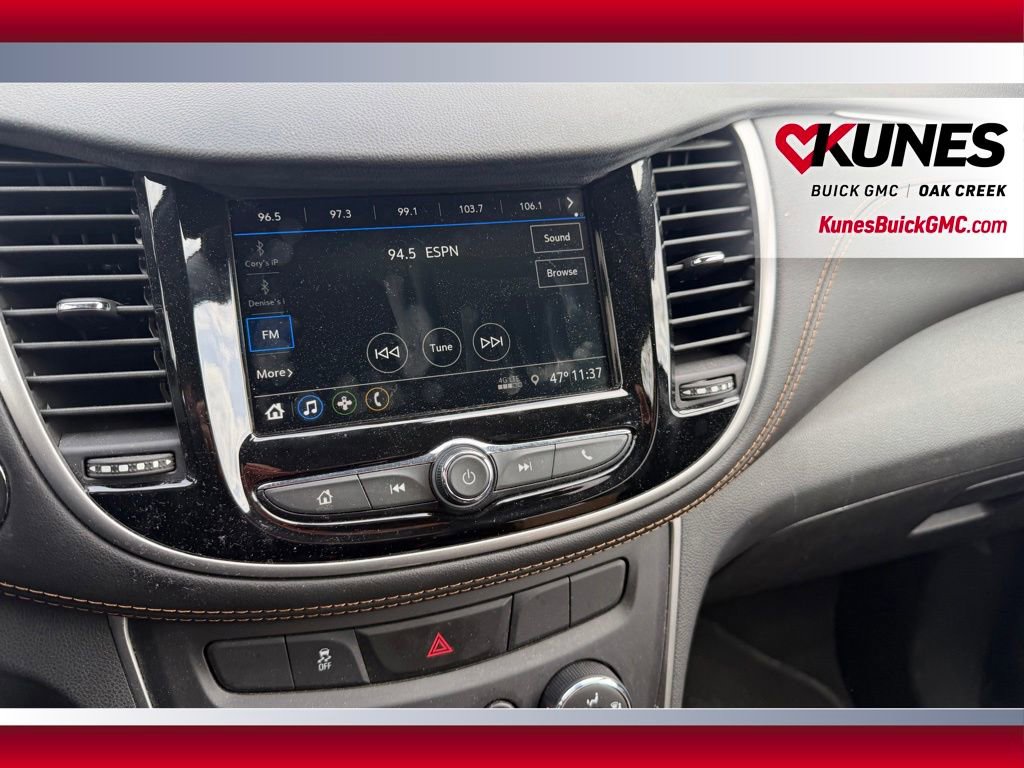 Used 2019 Chevrolet Trax LT w/ LT Convenience Package AWD/4WD image 21