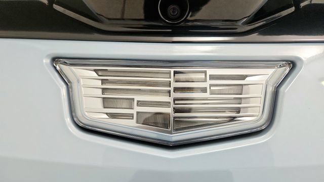 Used 2025 Cadillac Optiq Sport 1 AWD/4WD image 32