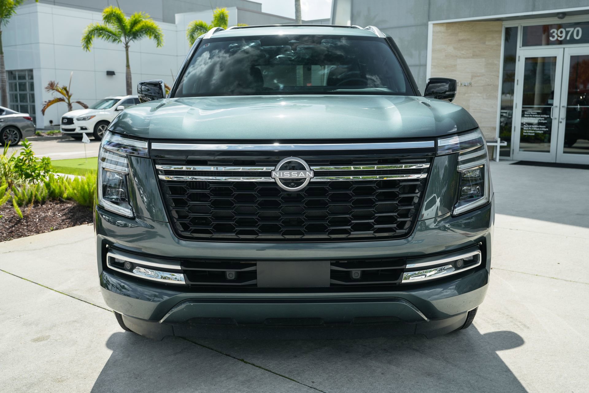 Used 2025 Nissan Armada Platinum image 5