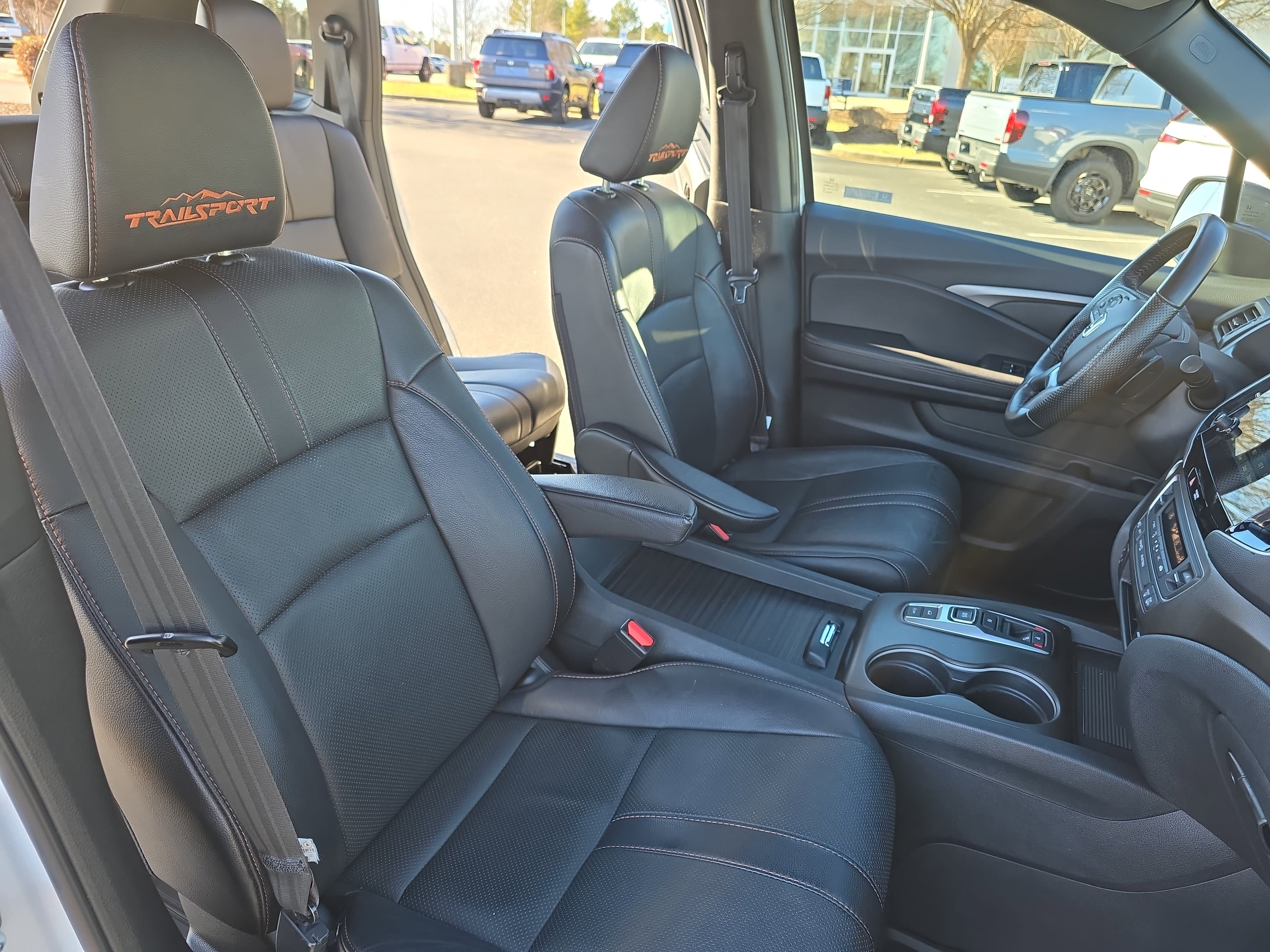 Used 2023 Honda Passport TrailSport image 10