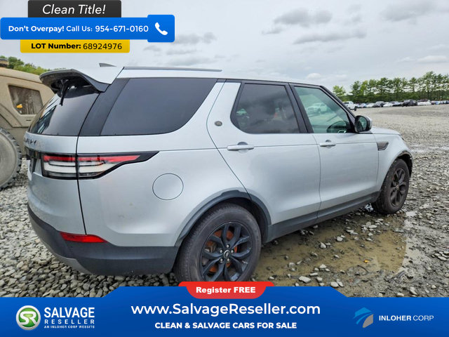 Used 2017 Land Rover Discovery SE AWD/4WD image 4
