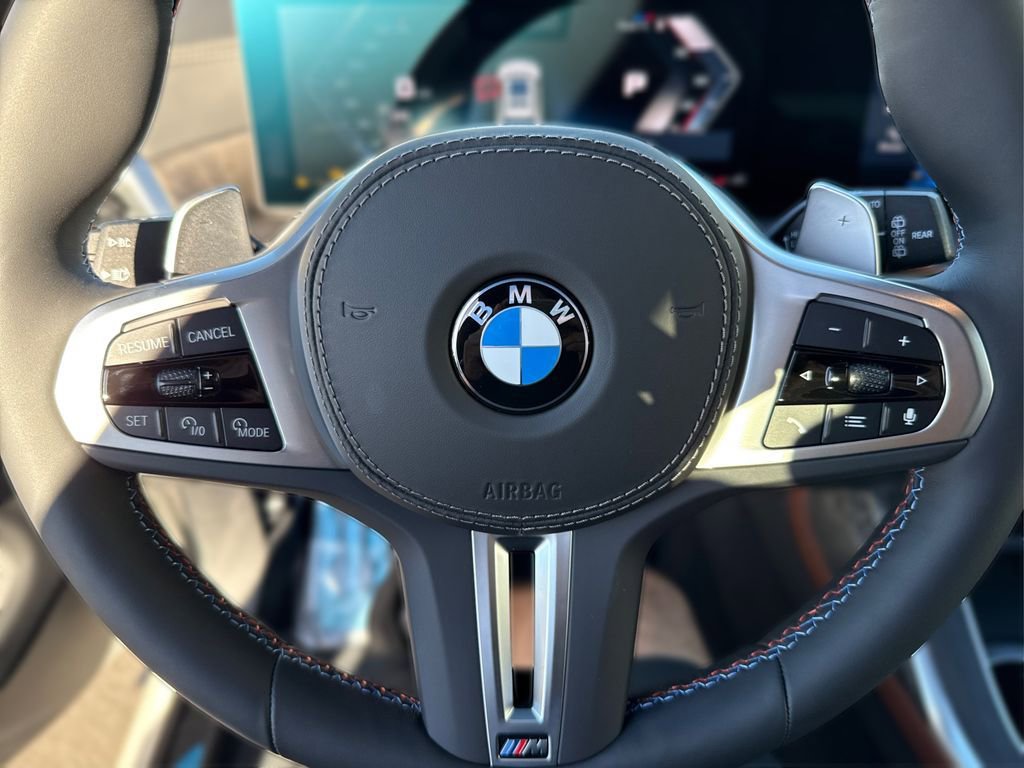 New 2026 BMW X7 M60i image 23