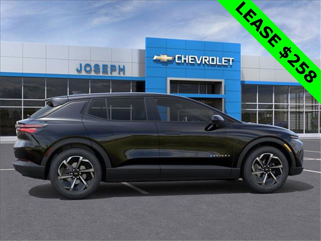New 2026 Chevrolet Equinox EV LT image 5