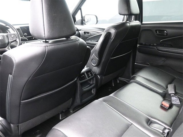 Used 2022 Honda Passport EX-L image 2