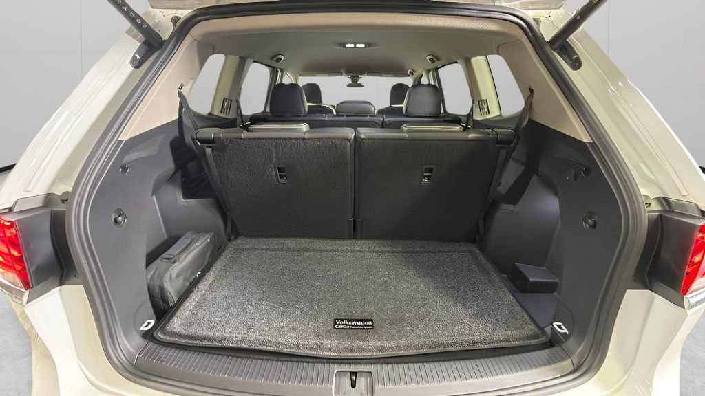 Used 2024 Volkswagen Atlas SE FWD image 29