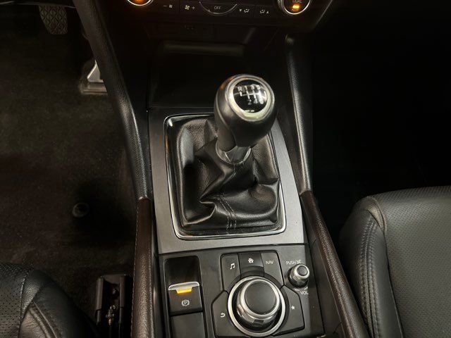 Used 2018 MAZDA MAZDA3 Grand Touring w/ Premium Equipment Package image 18