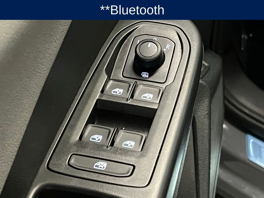 Used 2023 Volkswagen Taos SE w/ Panoramic Sunroof Package AWD/4WD image 16