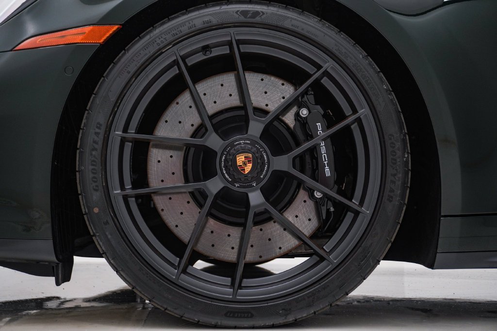 Certified 2026 Porsche 911 Carrera 4 GTS AWD/4WD image 13