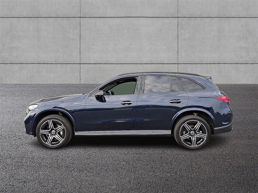 Used 2023 Mercedes-Benz GLC 300 4MATIC image 8