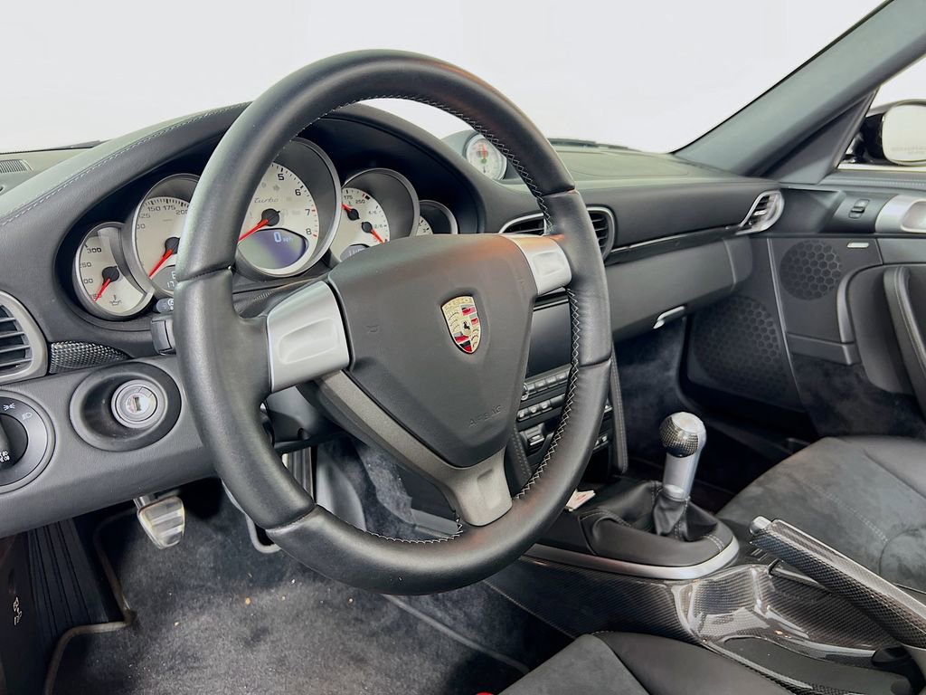 Used 2009 Porsche 911 Turbo AWD/4WD image 4