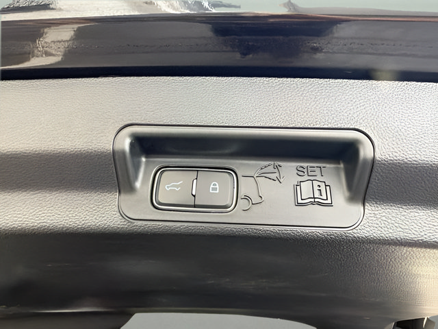 Used 2024 Ford Explorer ST w/ Equipment Group 401A AWD/4WD image 40