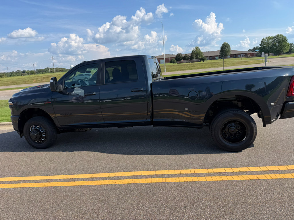New 2026 RAM 3500 Laramie w/ Night Edition AWD/4WD image 13