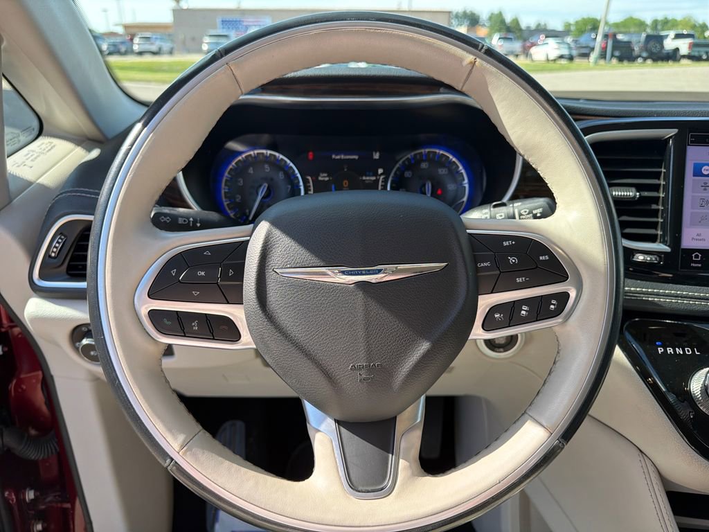 Used 2021 Chrysler Pacifica Limited w/ Premium & Safety Sphere Group AWD/4WD image 14