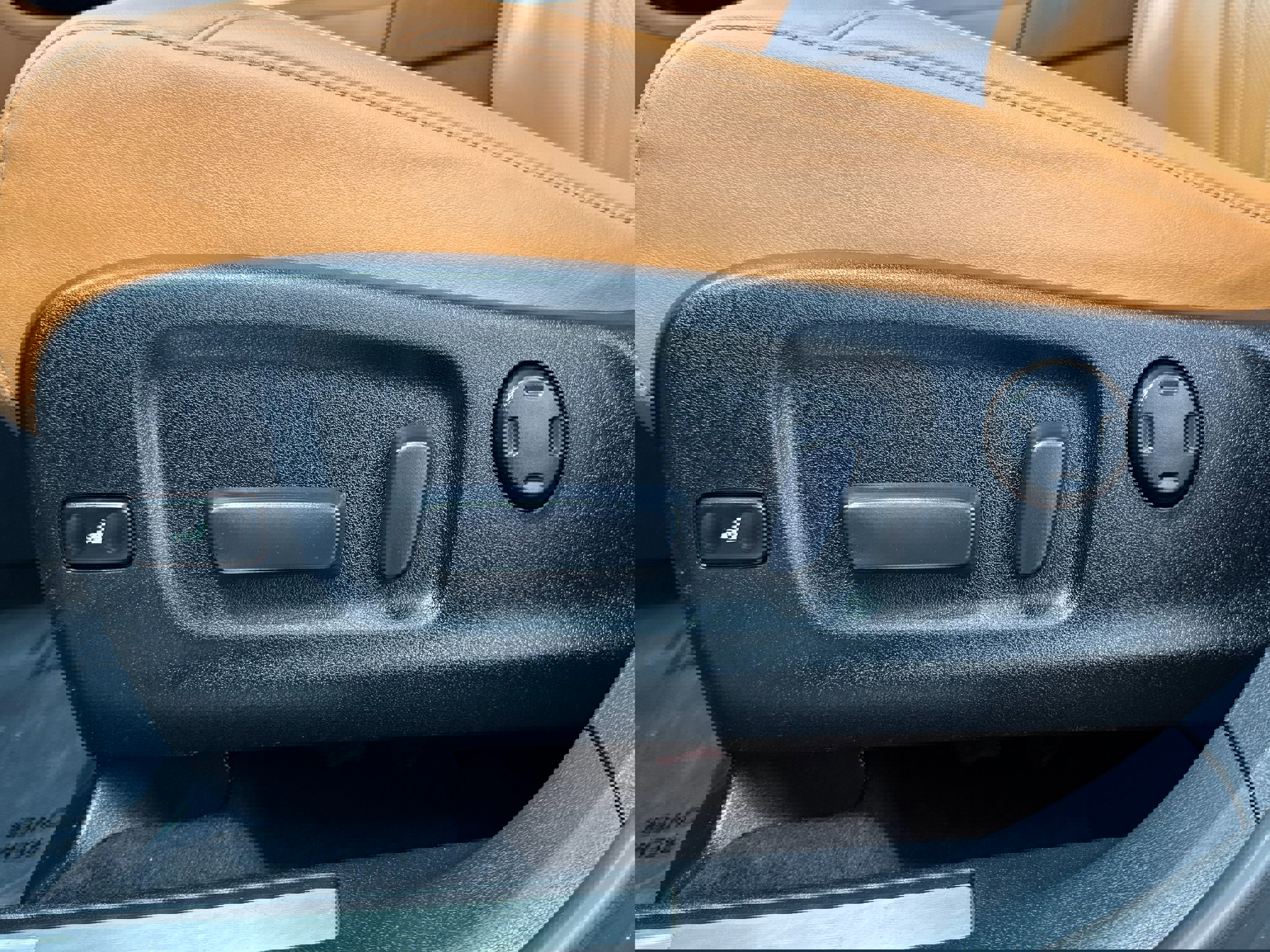 Used 2022 Lexus RX 350 AWD w/ Luxury Package image 29