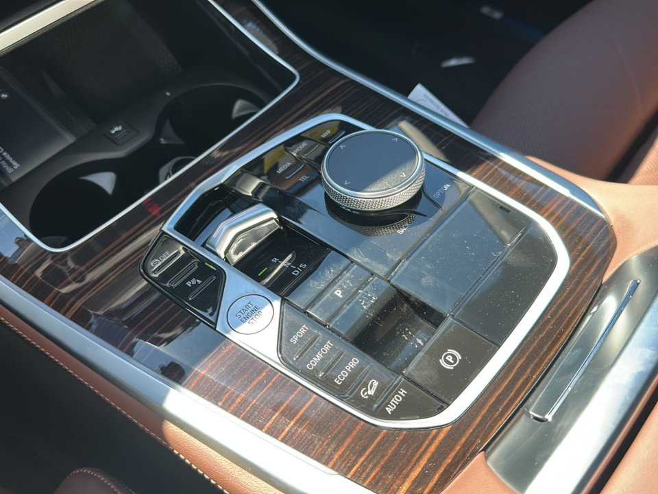 New 2026 BMW X5 xDrive40i AWD/4WD image 26