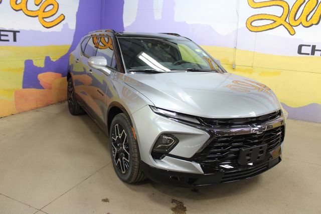 New 2026 Chevrolet Blazer RS w/ Driver Confidence II Package AWD/4WD image 2