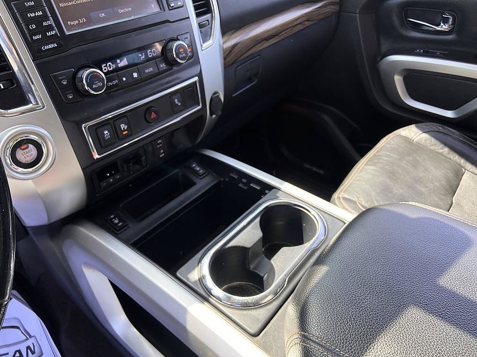 Used 2017 Nissan Titan SL RWD image 16