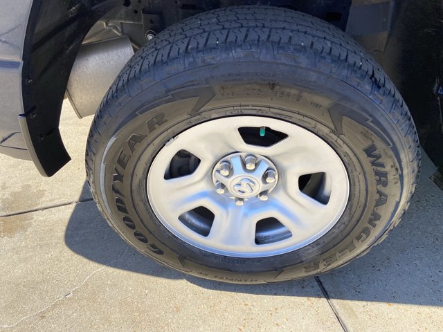 Used 2024 RAM 1500 Tradesman image 31