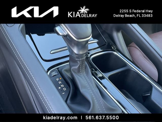 Used 2024 Kia Telluride SX w/ Towing Package image 25