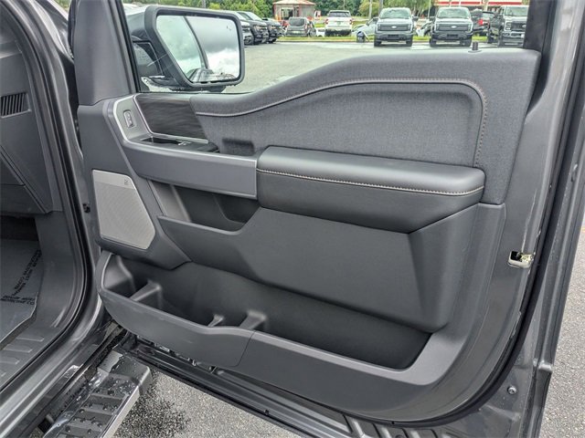 New 2025 Ford F150 Lariat w/ Equipment Group 501A Mid image 33