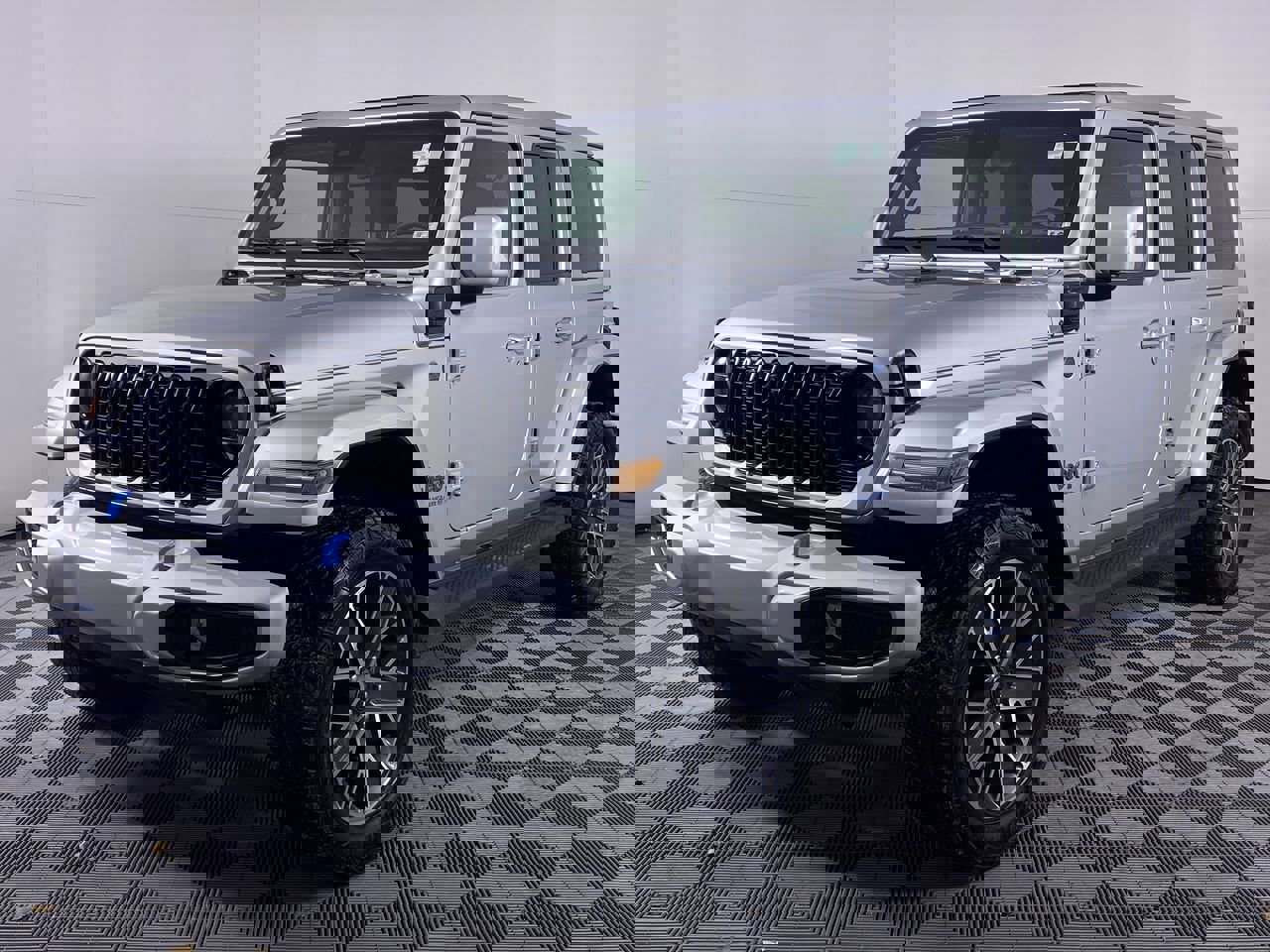 Used 2024 Jeep Wrangler High Altitude image 17