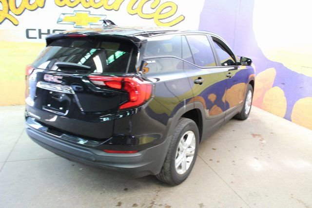 Used 2021 GMC Terrain SLE image 7