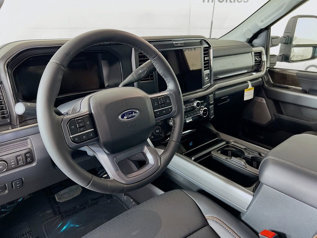 New 2026 Ford F350 Lariat w/ Black Appearance Package image 3