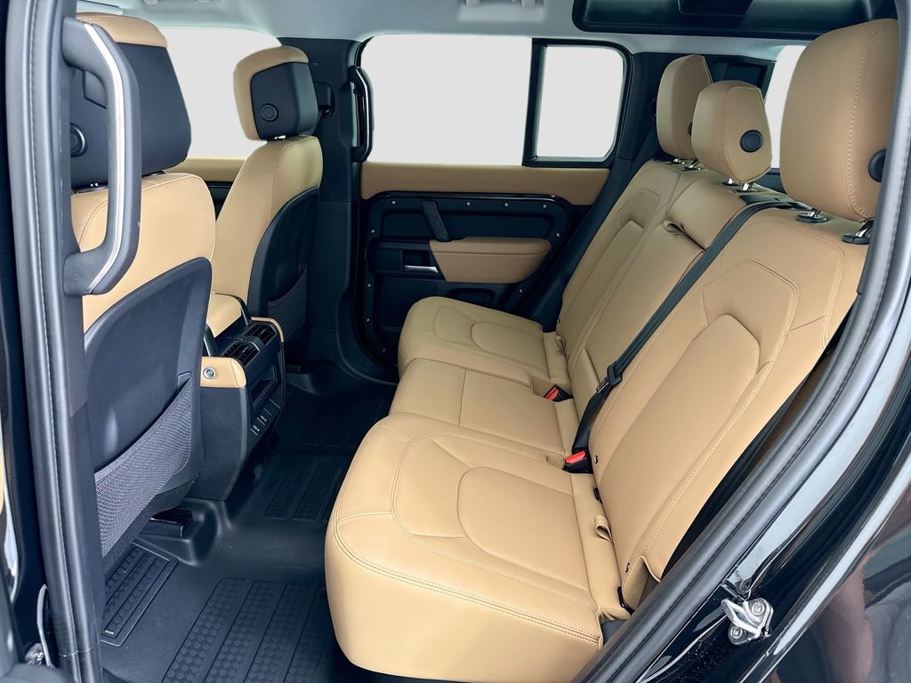 New 2026 Land Rover Defender 110 X-Dynamic SE AWD/4WD image 20