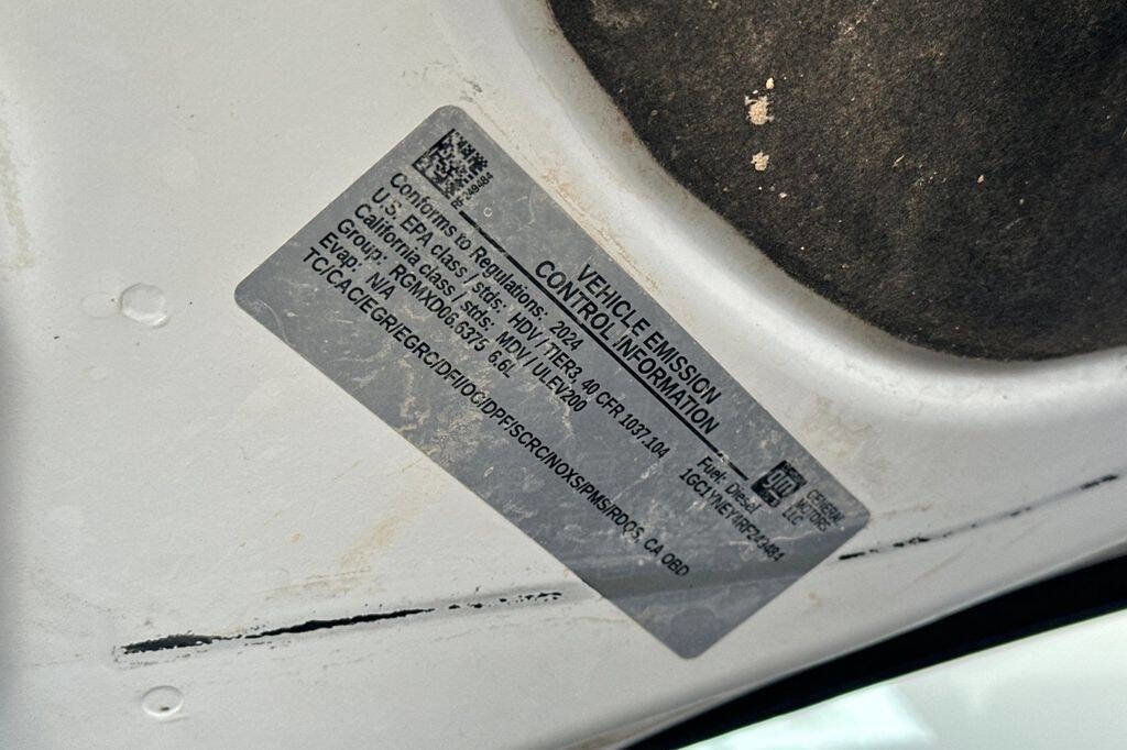 Used 2024 Chevrolet Silverado 2500 LT image 27