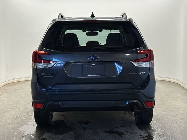 Used 2021 Subaru Forester Limited image 4