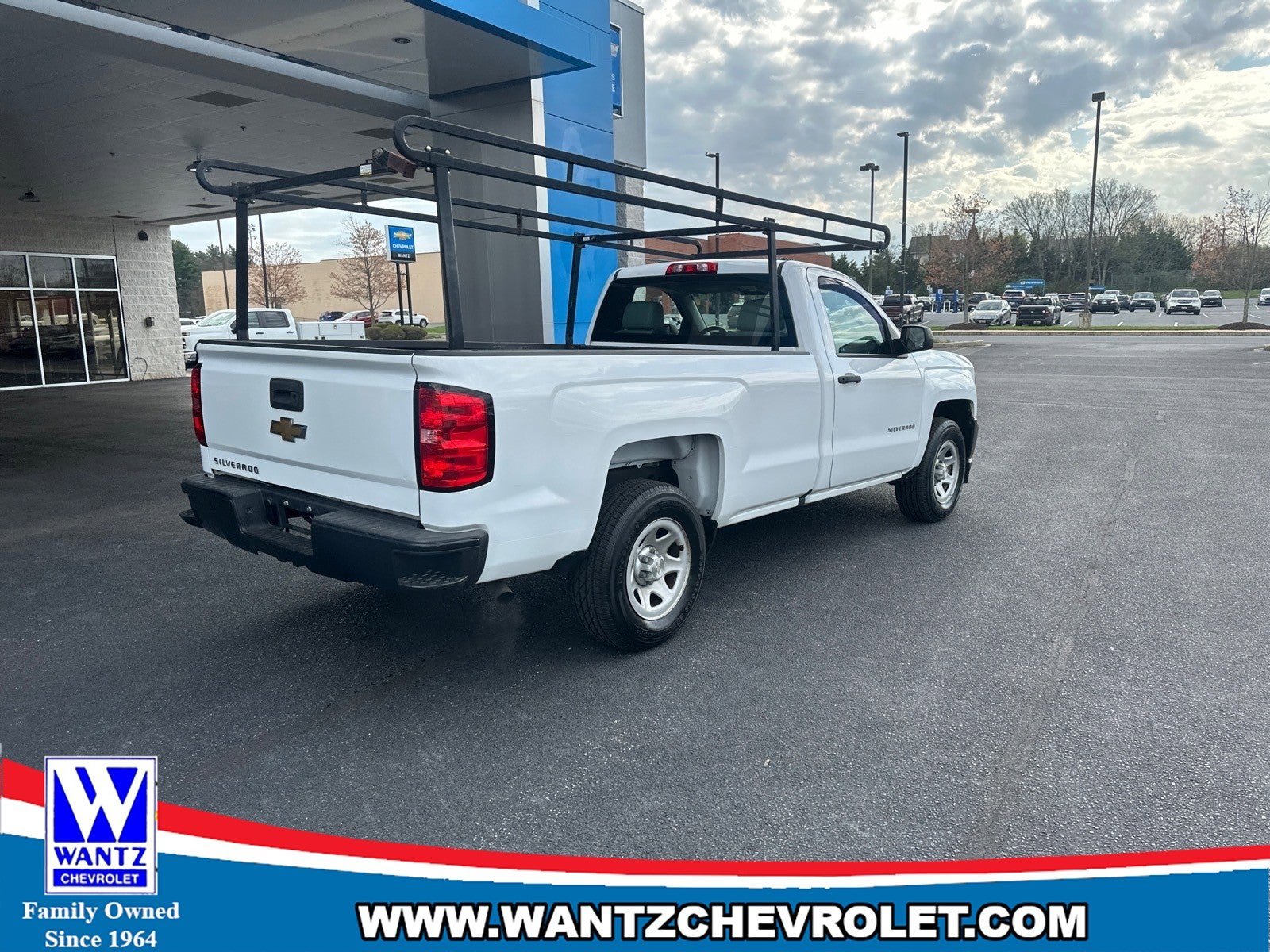 Used 2021 Chevrolet Silverado 1500 W/T RWD image 6