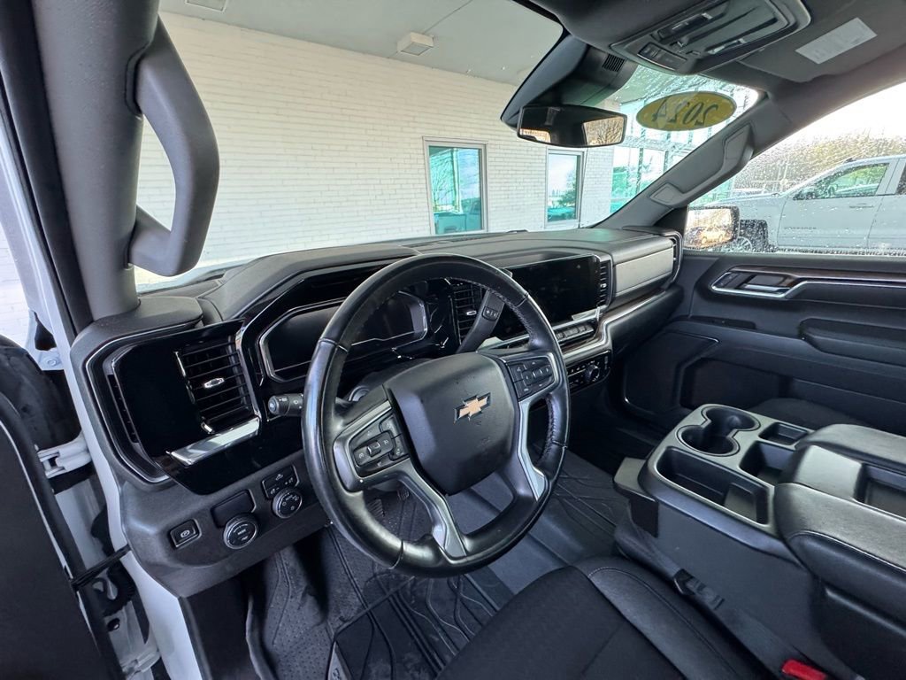 Used 2024 Chevrolet Silverado 1500 LT w/ Protection Package image 12