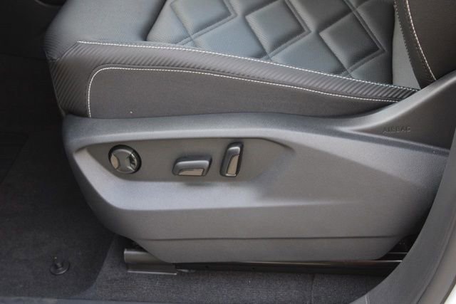 New 2026 Volkswagen Atlas Cross Sport SE image 10