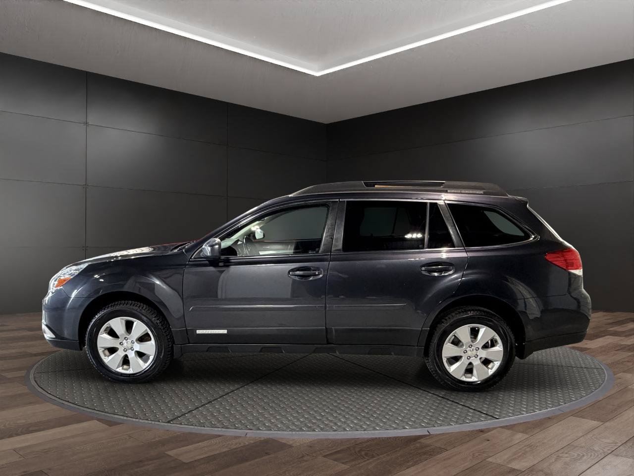 Used 2012 Subaru Outback 2.5i Premium AWD/4WD image 5