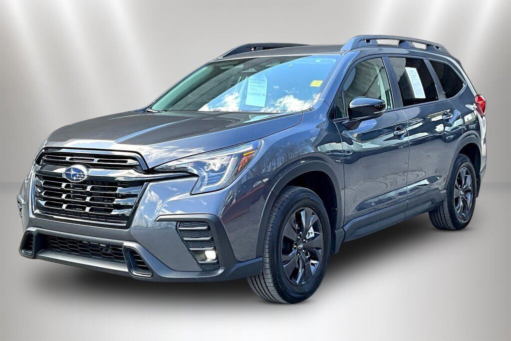 Certified 2026 Subaru Ascent Premium image 3