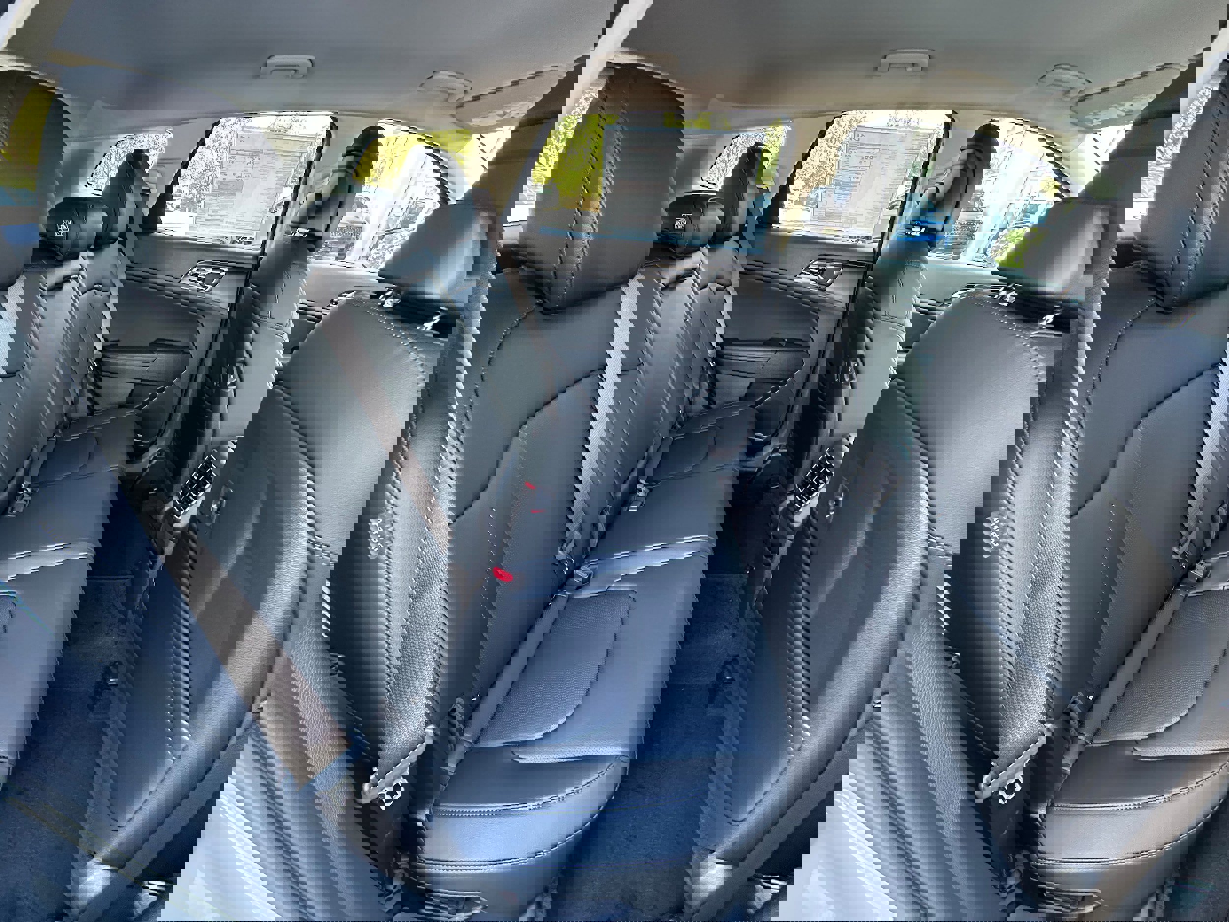 New 2026 Kia Sportage EX image 17