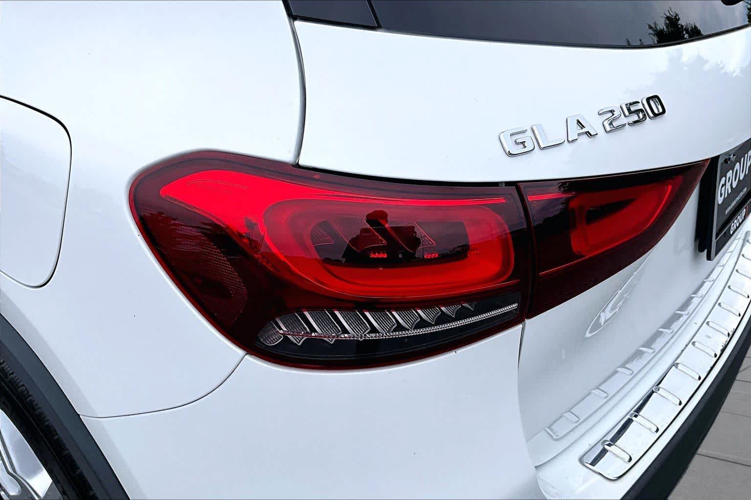 Used 2023 Mercedes-Benz GLA 250 4MATIC image 29