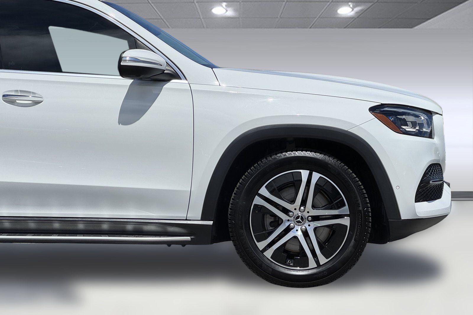 Used 2020 Mercedes-Benz GLS 450 4MATIC image 37