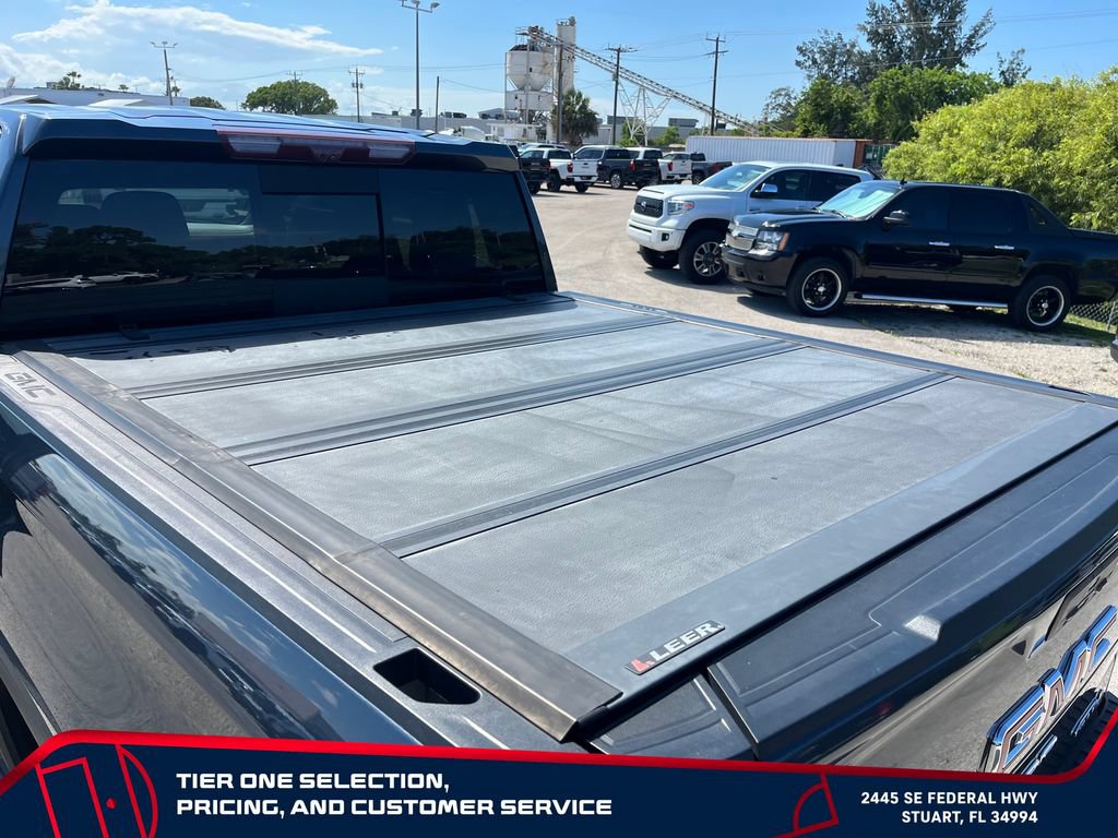 Used 2021 GMC Sierra 1500 AT4 w/ AT4 Value Package AWD/4WD image 11