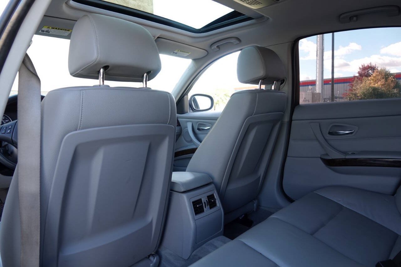 Used 2011 BMW 335d Sedan RWD image 52