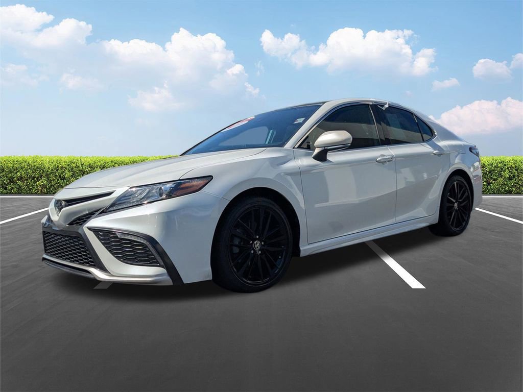 Certified 2022 Toyota Camry XSE w/ Navigation Package FWD image 10