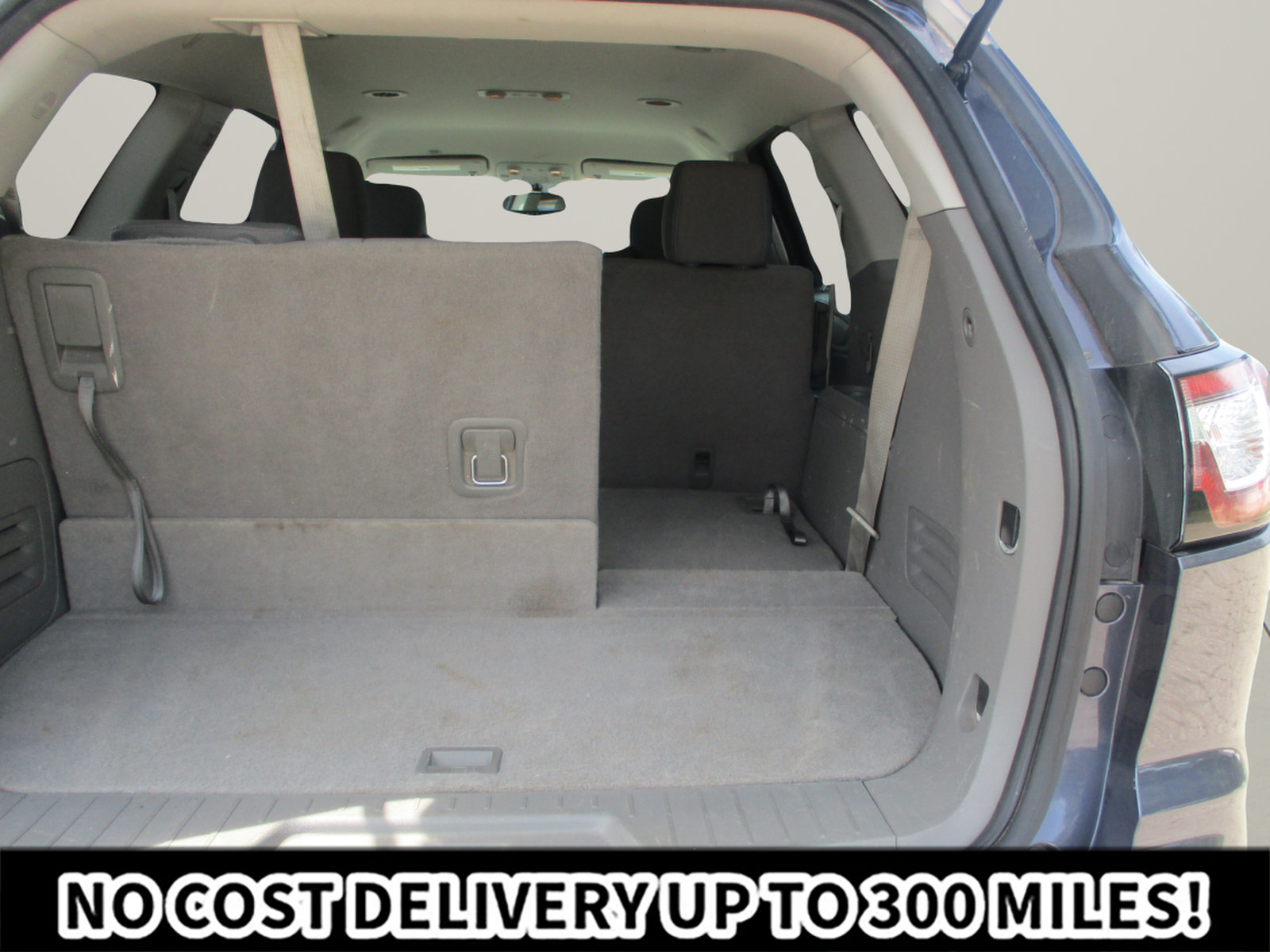 Used 2013 Chevrolet Traverse LS FWD image 9