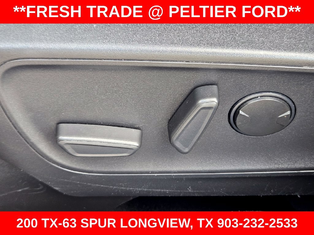 Used 2022 Ford Escape SE w/ Convenience Package FWD image 19