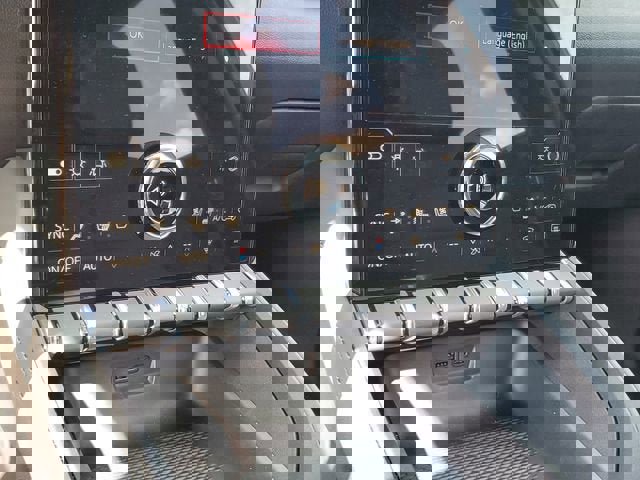 New 2026 GMC Terrain AT4 w/ Convenience Package III image 23