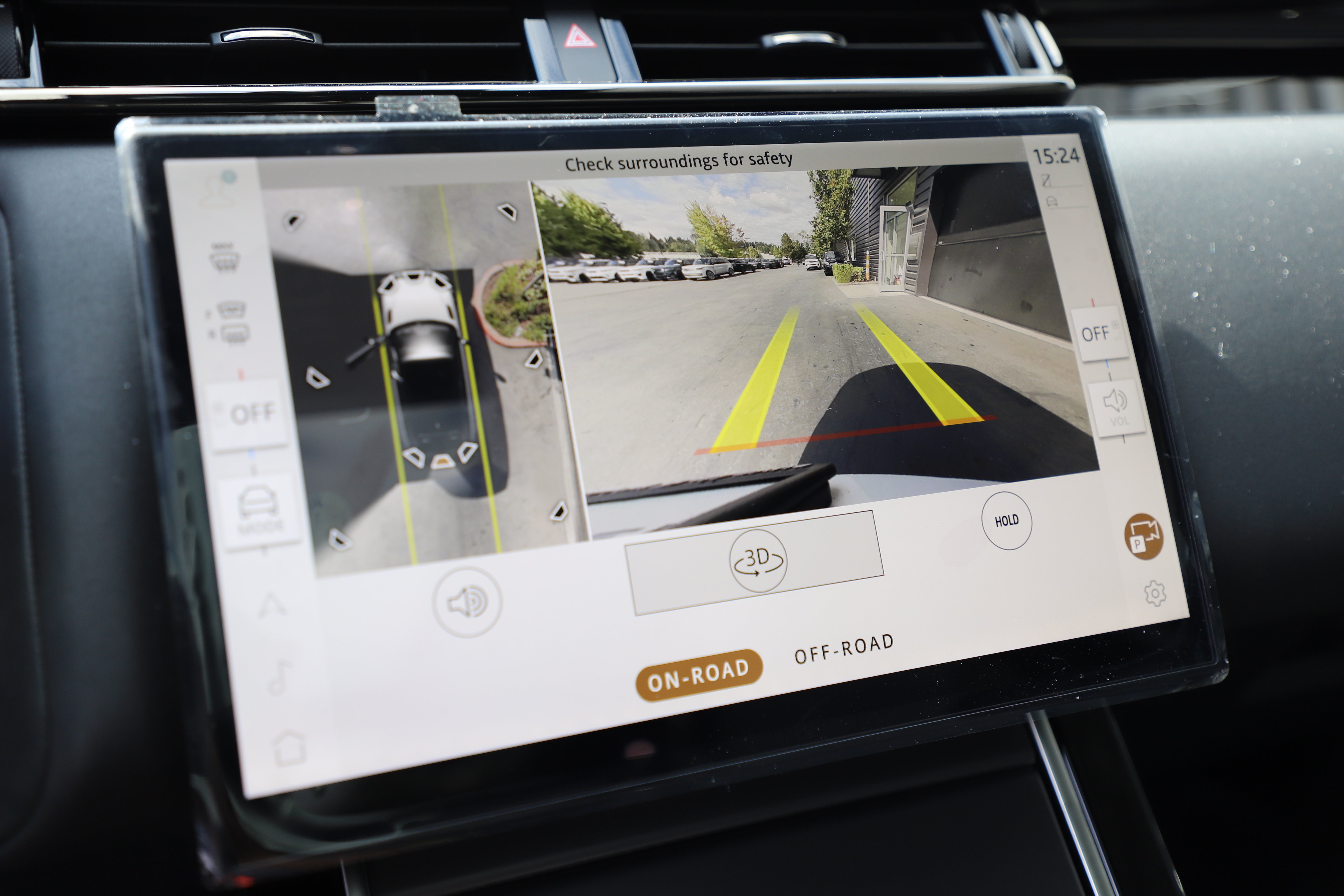 New 2026 Land Rover Range Rover Velar S AWD/4WD image 25